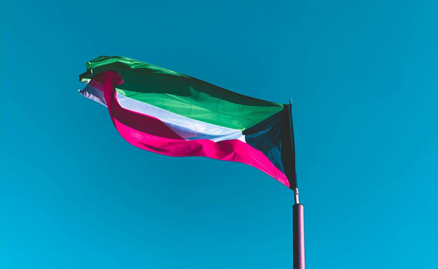 masrur rahman bs2 34b5bw0 unsplash